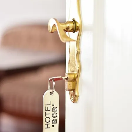 Guest house Bob 3*